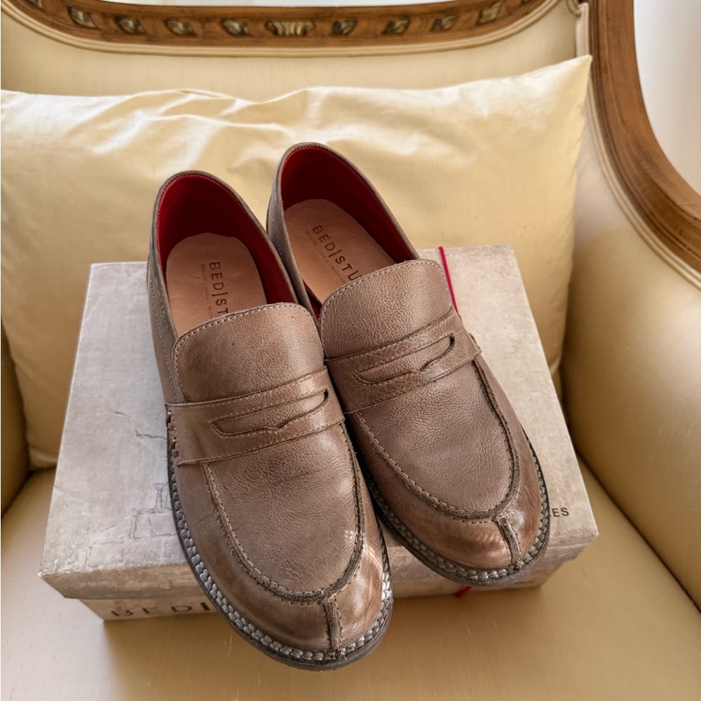 Bed Stu REINA COBBLER SERIES Loafers Women’s size 8.5 Leather Penny Vibram Brown
